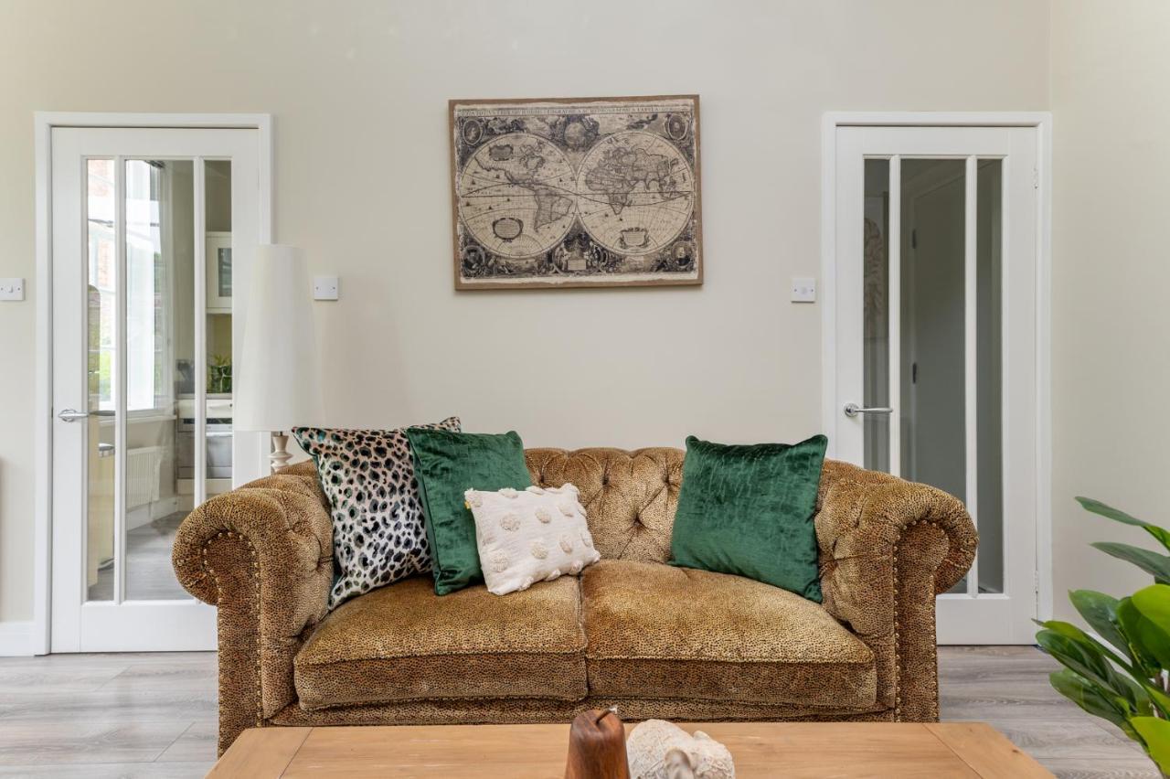 Spacious Apt In The Heart Of York I Pass The Keys Exterior foto